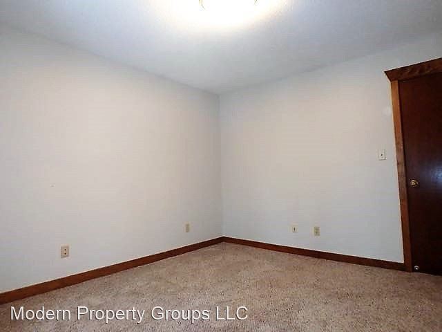 Building Photo - 2 br, 2 bath House - 527 Huntridge Dr
