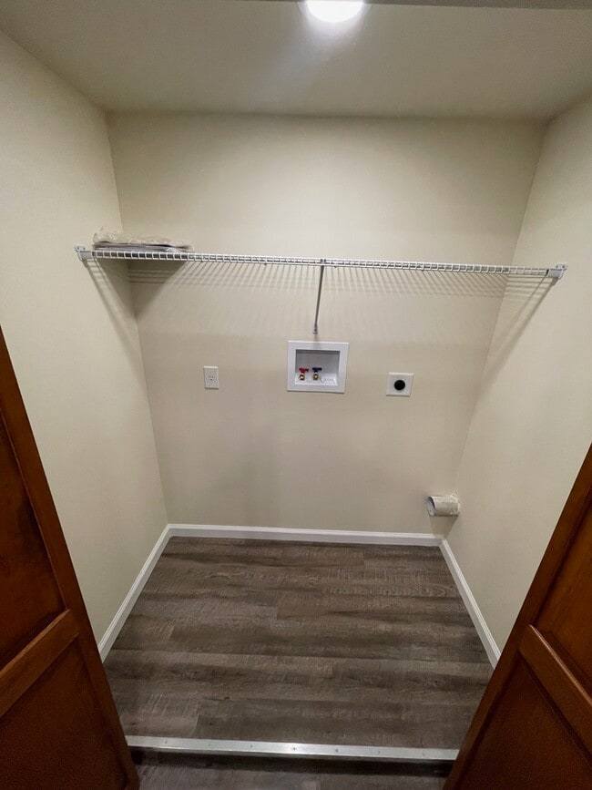 Building Photo - 2600 Duanesburg Rd