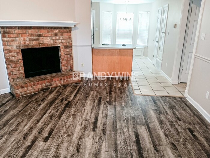 Building Photo - 5540 Dedo Cove