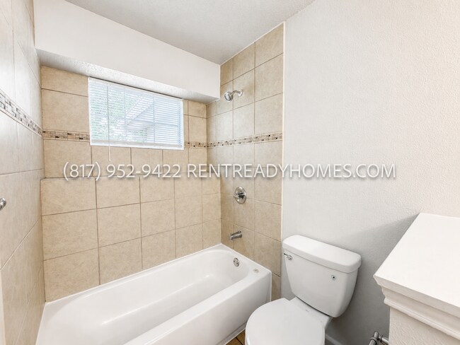 Building Photo - 7504 Trotter Ct