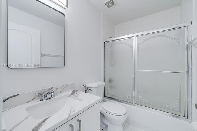 Building Photo - 17841 SW 145th Ave