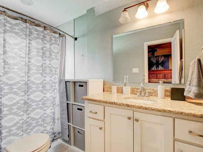 Building Photo - 3201 Forest Park Blvd