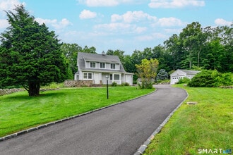 Building Photo - 47 Middle River Rd