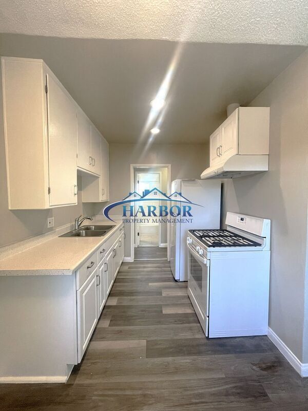 Building Photo - 1388 Martin Luther King Jr Ave