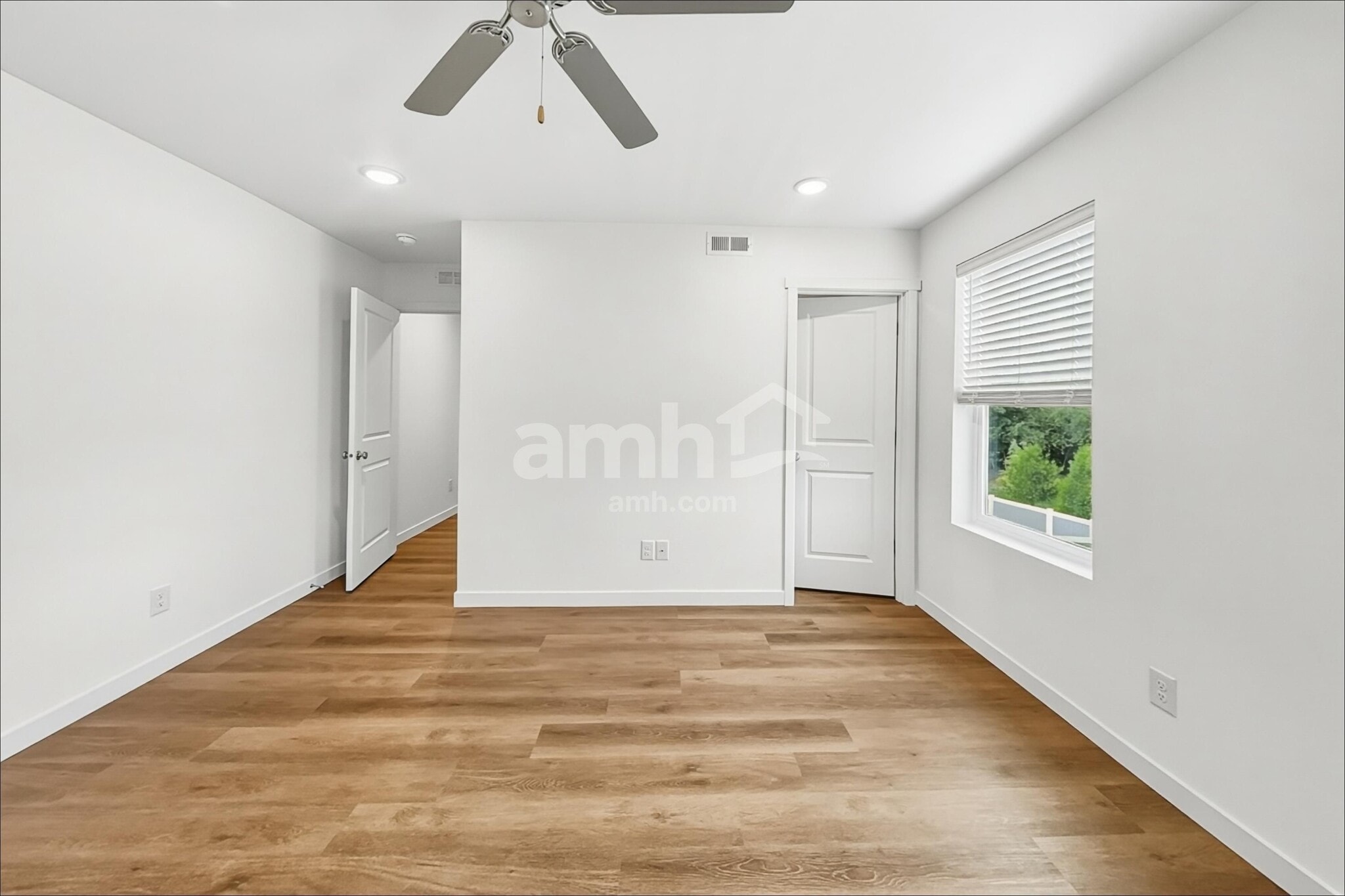 Building Photo - 8042 Verona Lp SW