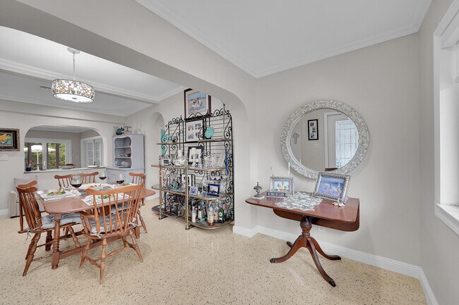 Building Photo - 3209 Norfolk St