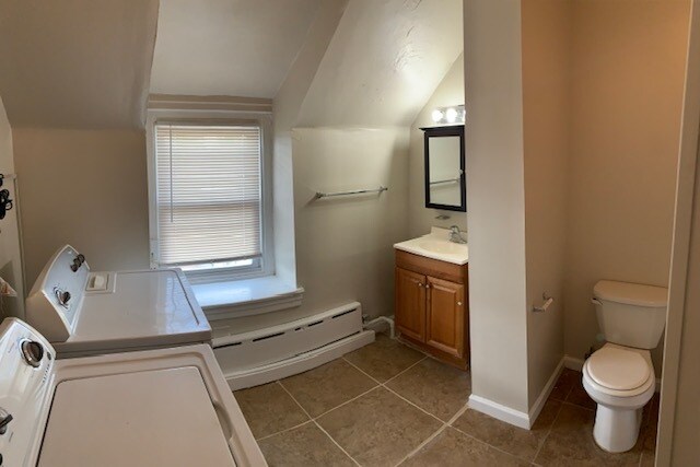 Building Photo - 4039 Spruce St