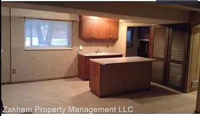 Primary Photo - 3 br, 2 bath House - 7163 S Quebec Ct