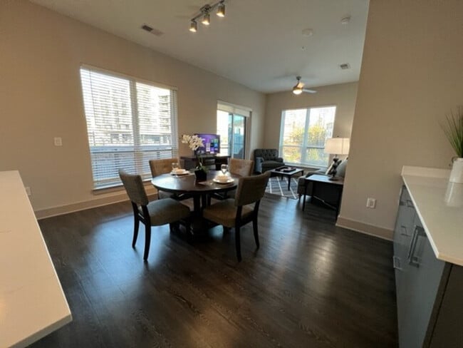 Building Photo - 3158 Stillhouse Creek Dr