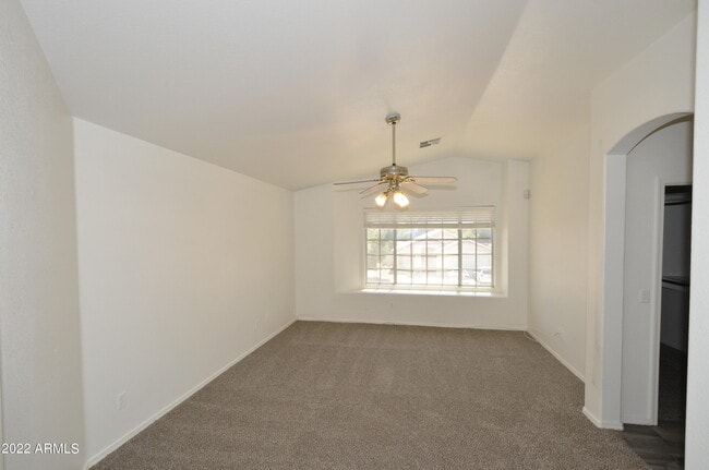 Building Photo - 1078 W Heather Ave