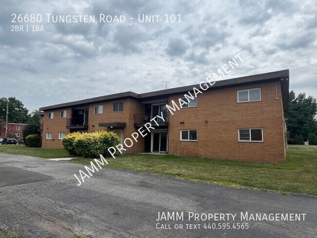 Primary Photo - 2-Bedroom Apartment in Euclid!!