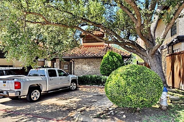 Building Photo - 5630 Spring Valley Rd