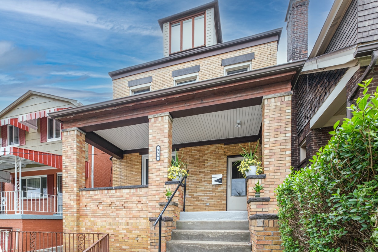 Building Photo - 956 Greenfield Ave