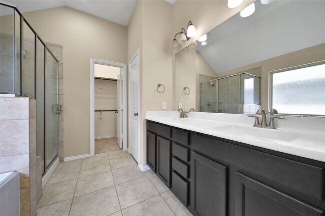 Building Photo - 20727 Calloway Crest Ct