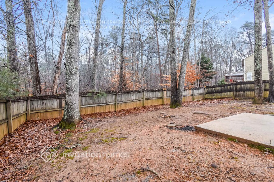 Building Photo - 102 Hillcrest Dr