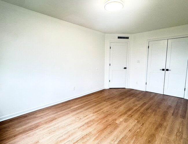 Building Photo - 27 Alan Terrace