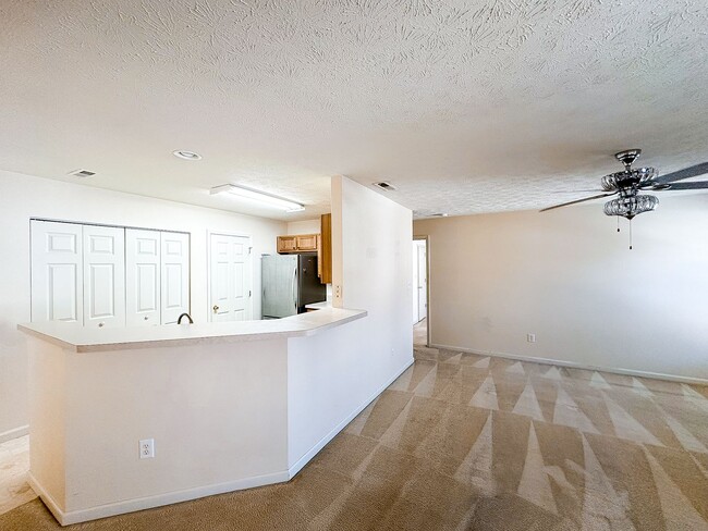 Building Photo - 4827 Flat Stone Pl