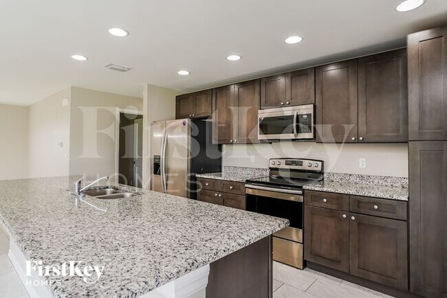 Building Photo - 2013 Embers Pkwy W