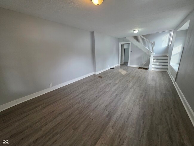 Building Photo - 21 S Spencer Ave