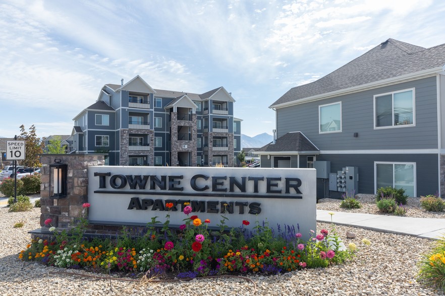 Herriman Towne Center - Herriman, UT | Apartment Finder