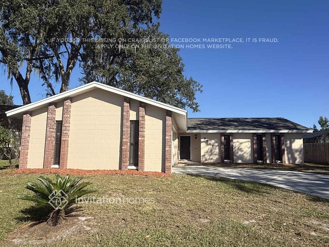 Building Photo - 5351 Cypress Dr