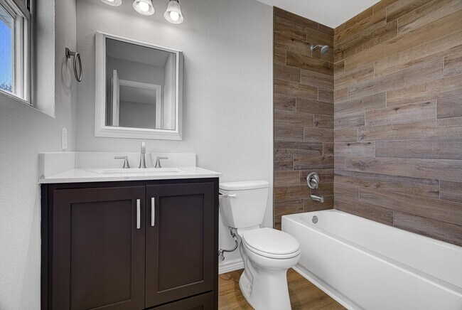 Building Photo - 1306 Choctaw