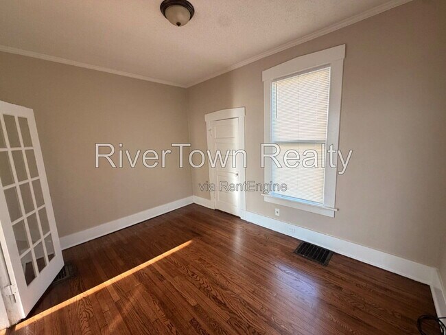 Building Photo - 1229 Faxon Ave