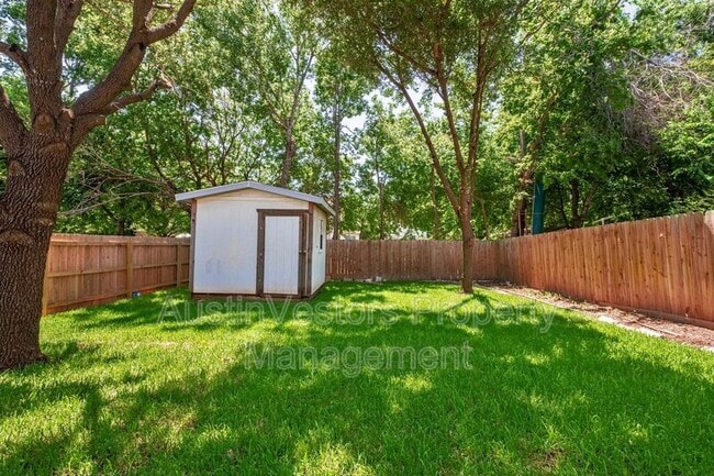 Building Photo - 13727 Merseyside Dr