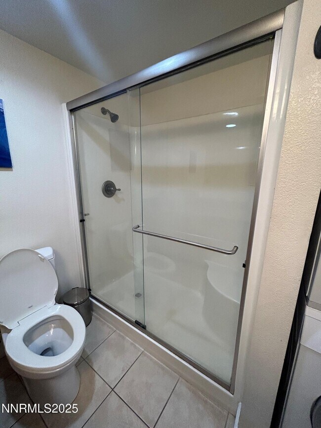 Building Photo - 450 N Arlington Ave