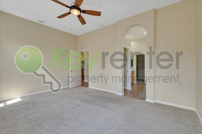 Building Photo - 9448 Syrah Ct