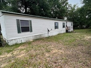 Building Photo - 3938 Reinhardt Village Rd