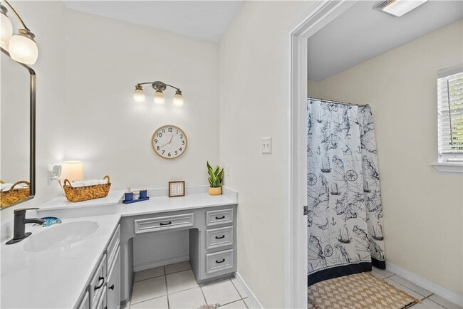 Building Photo - 6302 Penny Ln