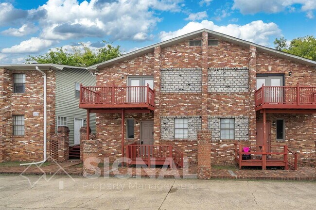 Building Photo - 513 Tuscaloosa Ave