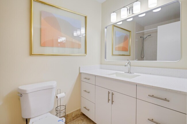 Building Photo - 459 Franconia Cir