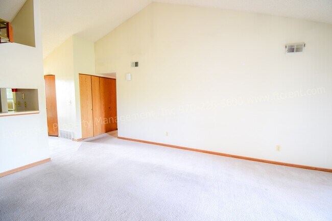 Building Photo - 2960 W Stuart St