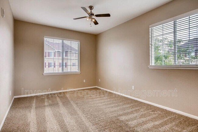 Building Photo - 15700 E Jamison Dr