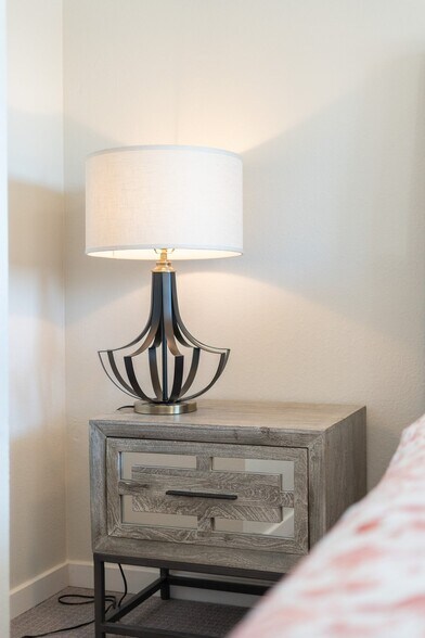 Building Photo - 7902 E Latham St