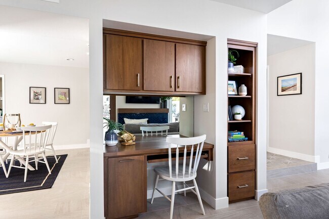 Building Photo - 3810WH - The Hemlock Hideaway | 4 Bed 2.5 ...