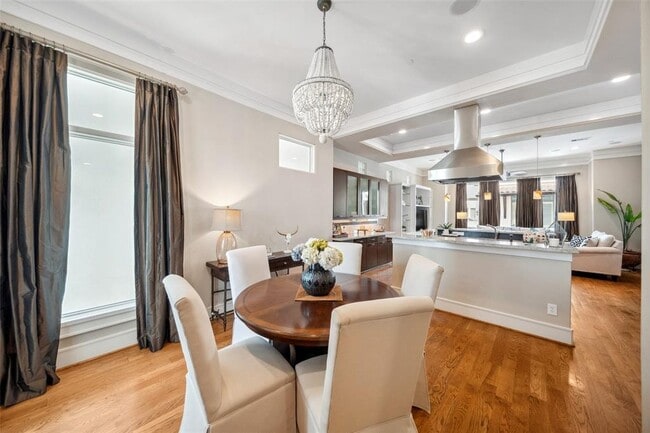 Building Photo - 5231 Calle Montilla Pl