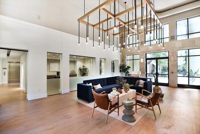Building Photo - 24535 Town Center Dr