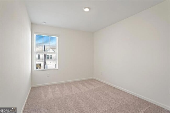 Building Photo - 541 Magnolia Cir