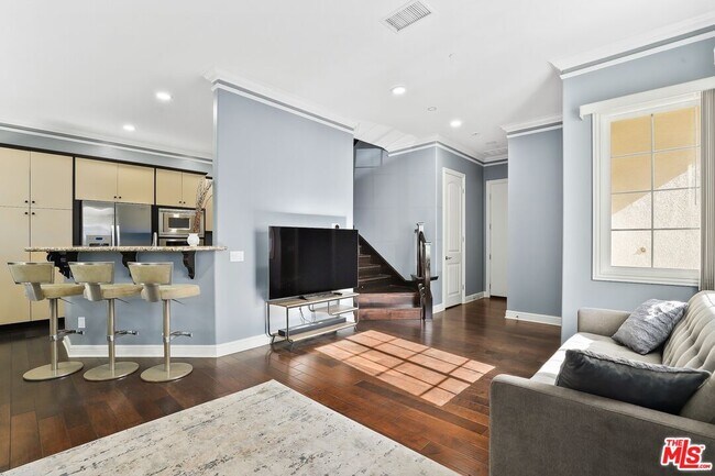 Building Photo - 11507 Verona Dr