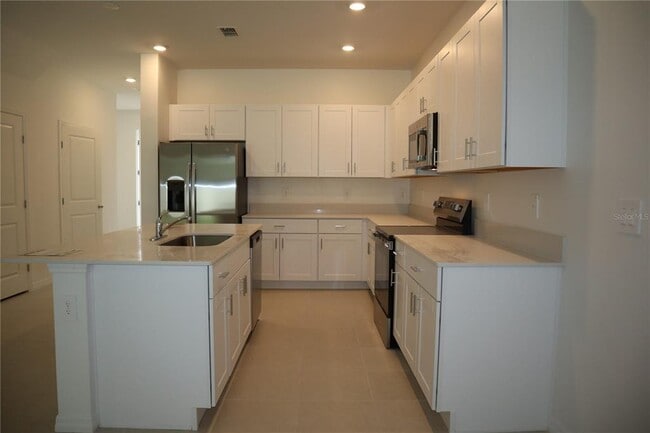 Building Photo - 3346 Lapis Lk Dr