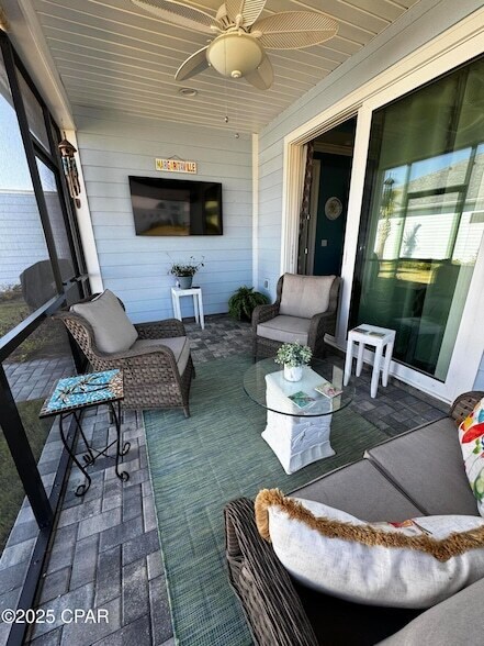 Building Photo - 8518 Margaritaville Blvd