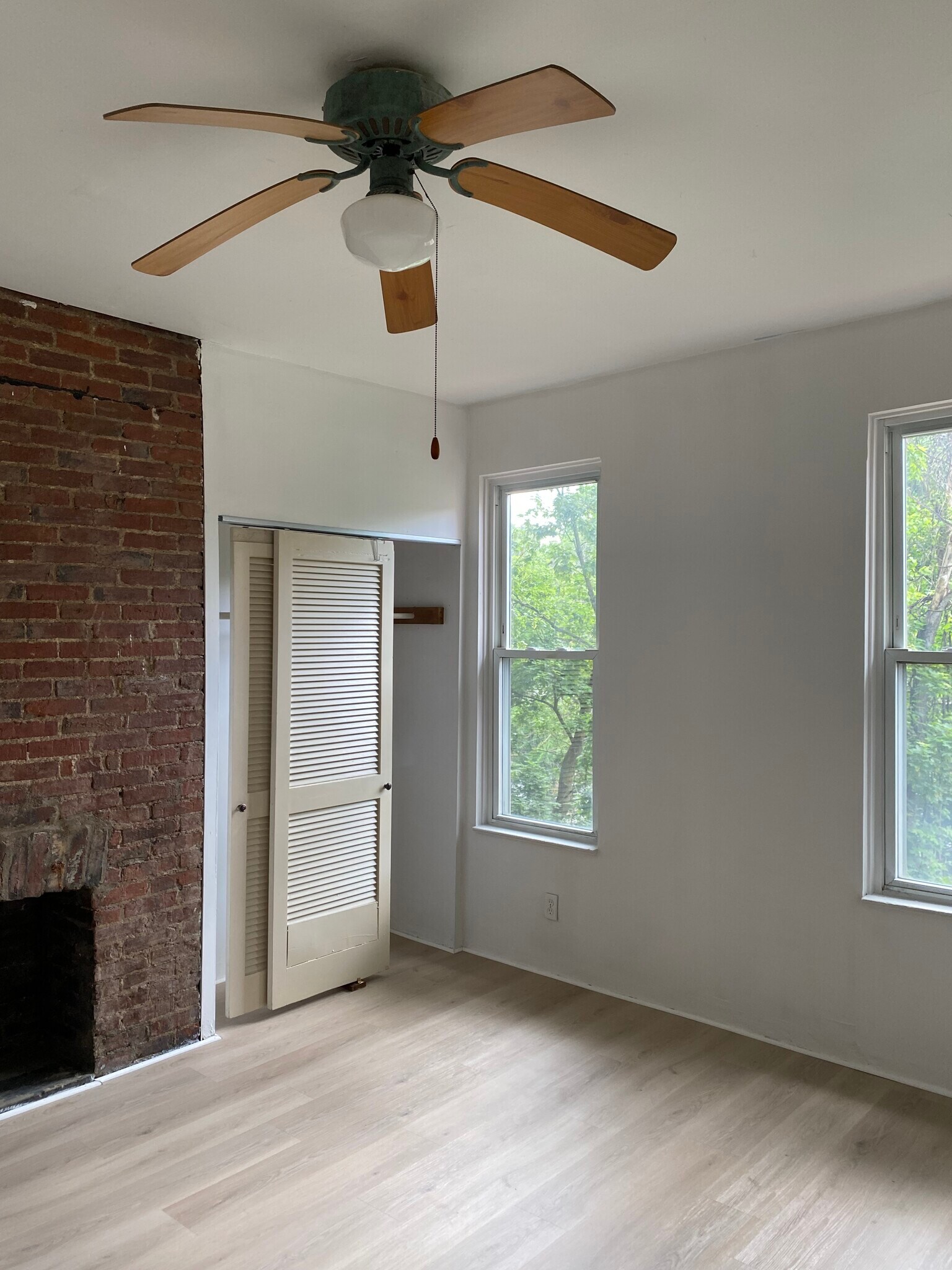 Building Photo - 211 Steuben St