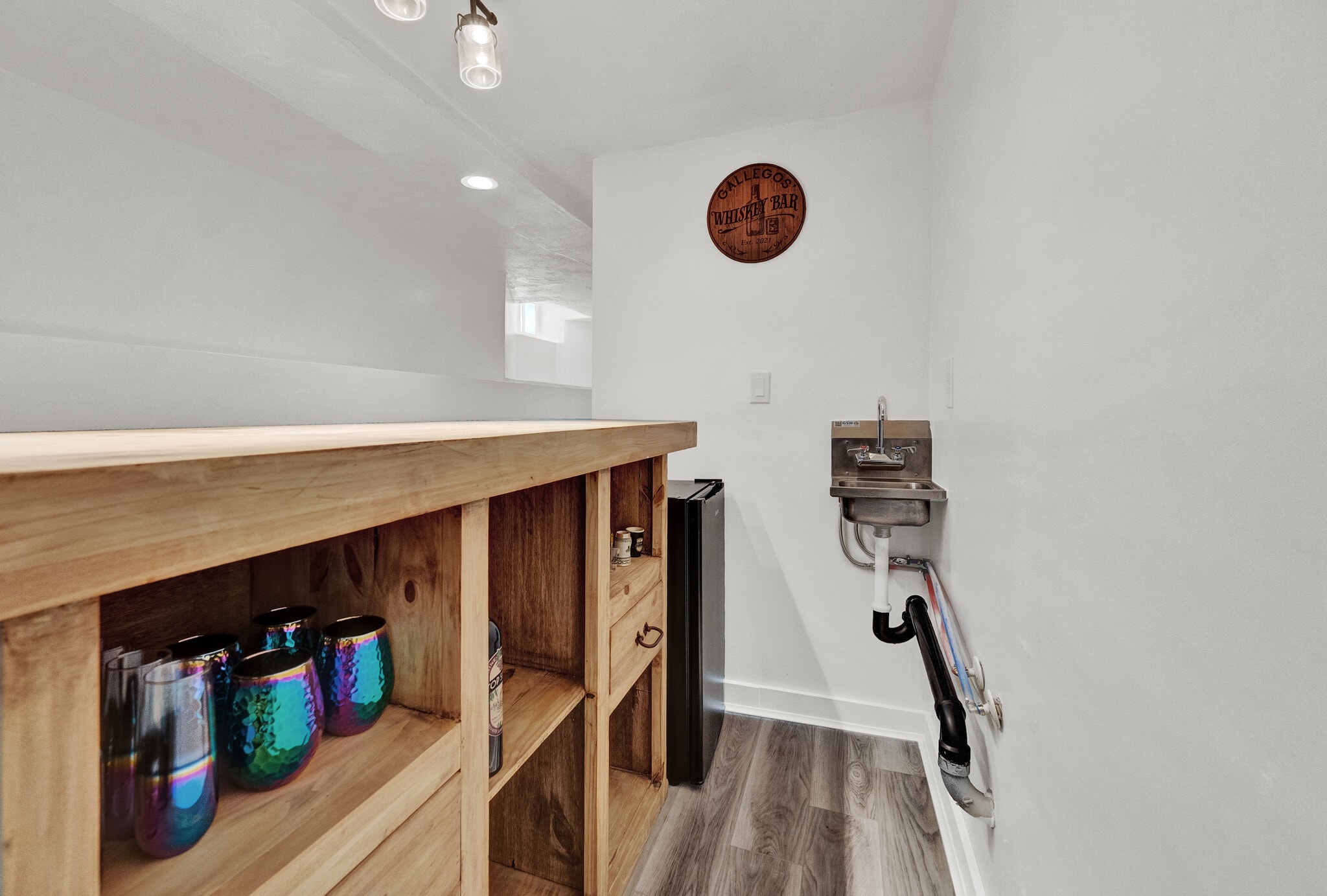 Building Photo - 369 N 300 W