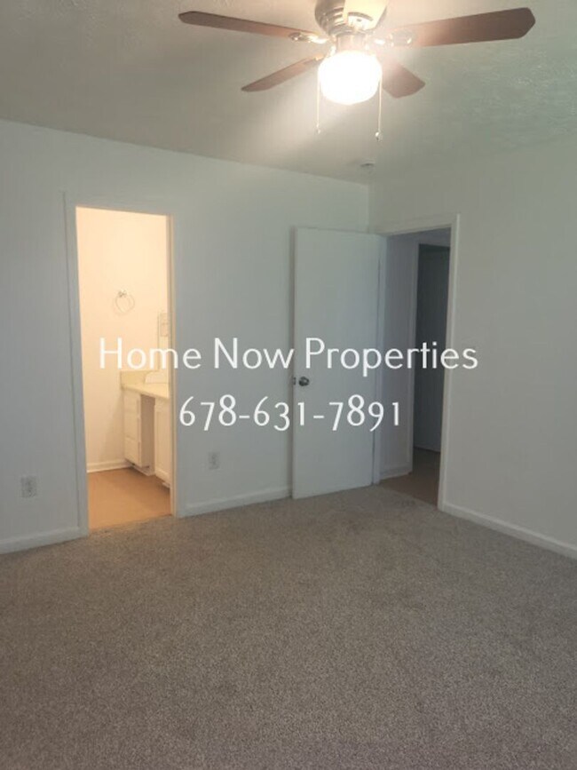 Building Photo - 6059 Creekford Dr