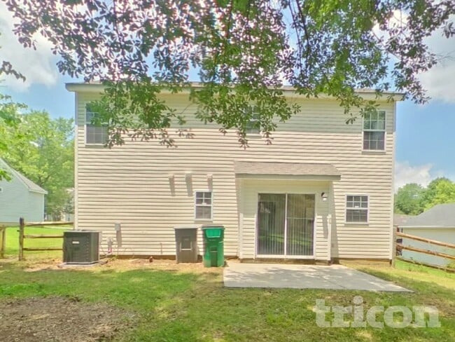 Building Photo - 1607 Bear Brook Dr