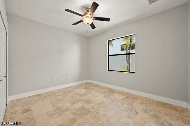 Building Photo - 506 NW 32nd Pl