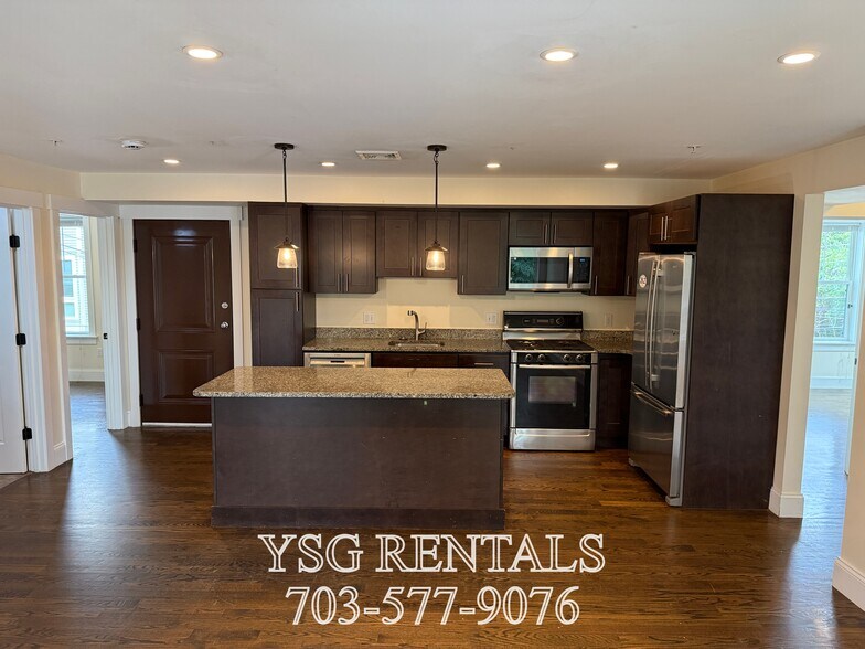 Building Photo - 2 Alleghany St